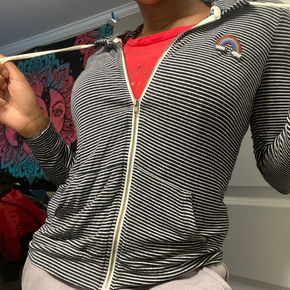 Stripped thin sweater